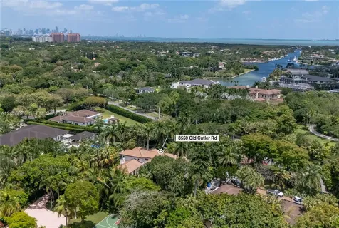 8550 Old Cutler Road Coral Gables FL 33143
