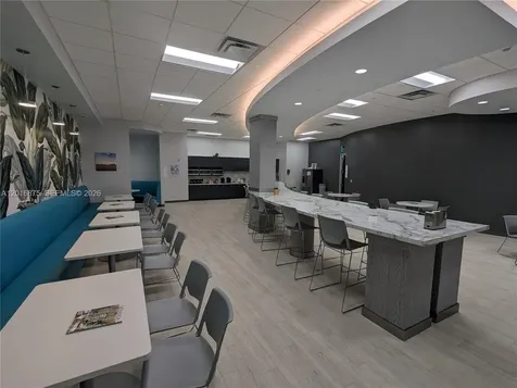 1501 Biscayne Miami FL 33132