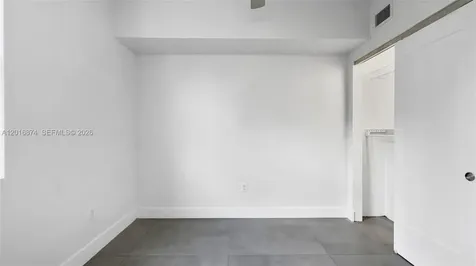 1536 NW 15th Avenue Miami FL 33125