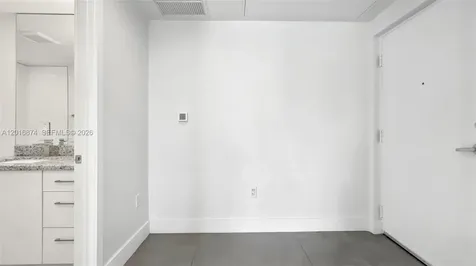 1536 NW 15th Avenue Miami FL 33125
