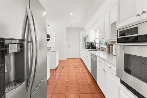 7800 SW 132nd Street Pinecrest FL 33156