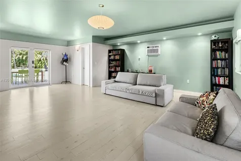 7800 SW 132nd Street Pinecrest FL 33156