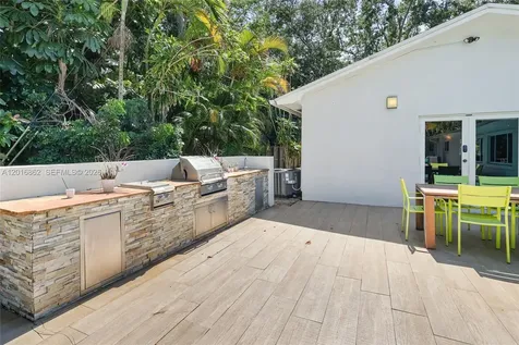 7800 SW 132nd Street Pinecrest FL 33156