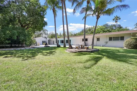 7800 SW 132nd Street Pinecrest FL 33156