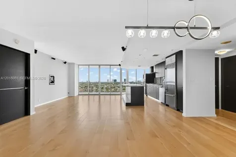 3600 Yacht Club Drive Aventura FL 33180