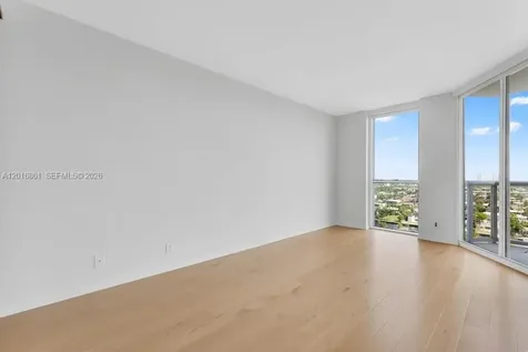 3600 Yacht Club Drive Aventura FL 33180