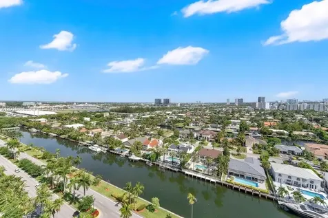 3600 Yacht Club Drive Aventura FL 33180