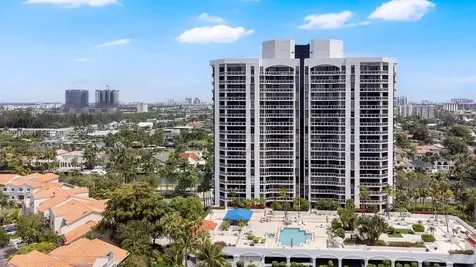 3600 Yacht Club Drive Aventura FL 33180