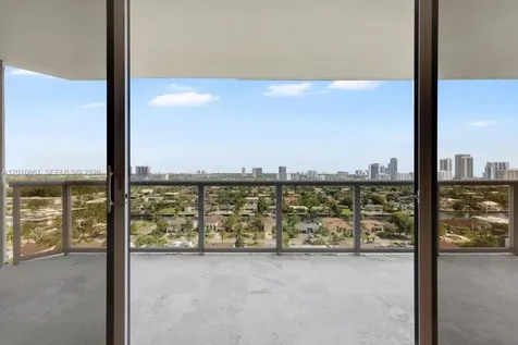 3600 Yacht Club Drive Aventura FL 33180