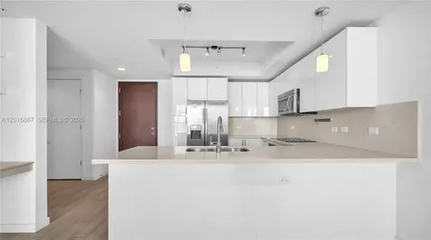 999 SW 1st Avenue Miami FL 33130
