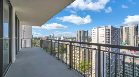 999 SW 1st Avenue Miami FL 33130