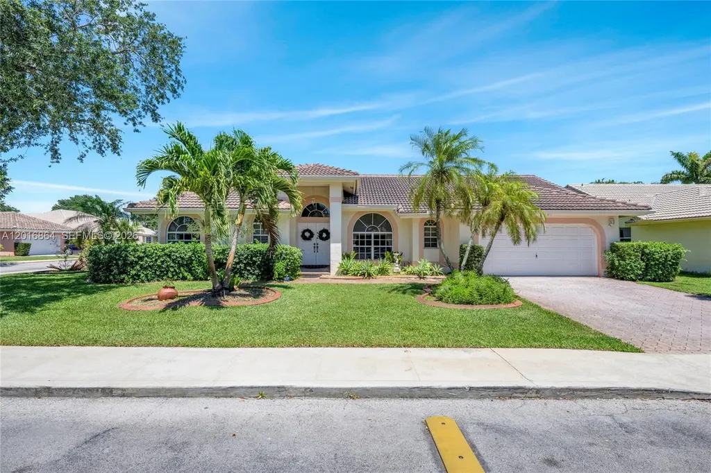 701 SW 93rd Terrace Pembroke Pines FL 33025