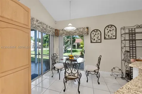 701 SW 93rd Terrace Pembroke Pines FL 33025