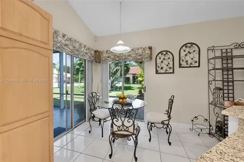 701 SW 93rd Terrace Pembroke Pines FL 33025