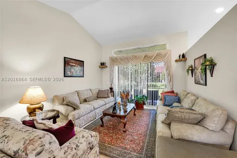 701 SW 93rd Terrace Pembroke Pines FL 33025