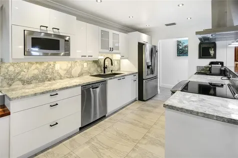 19901 NE 21st Avenue Miami FL 33179