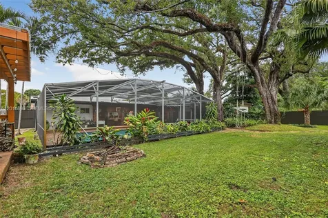 19901 NE 21st Avenue Miami FL 33179