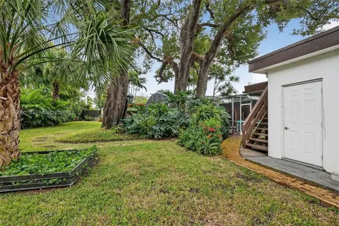 19901 NE 21st Avenue Miami FL 33179