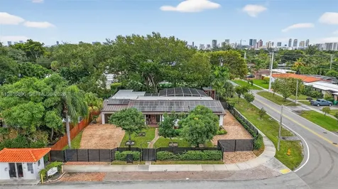 19901 NE 21st Avenue Miami FL 33179