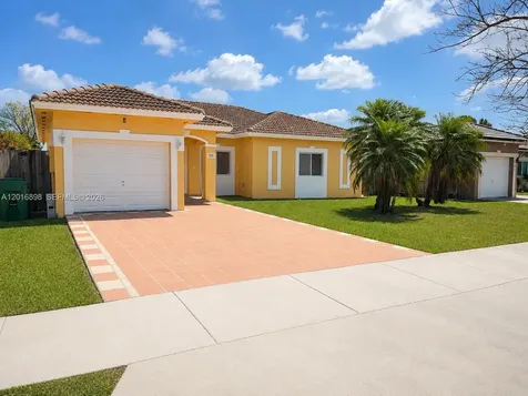 705 SE 13th Terrace Homestead FL 33033