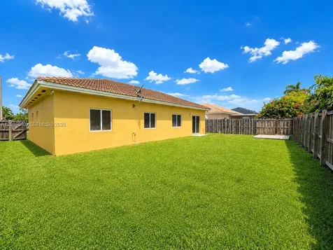 705 SE 13th Terrace Homestead FL 33033