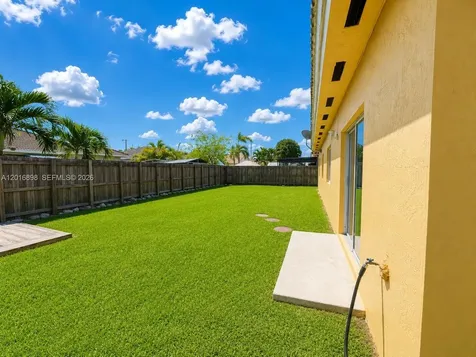 705 SE 13th Terrace Homestead FL 33033