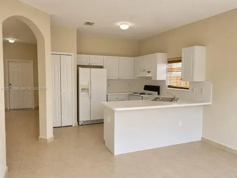 705 SE 13th Terrace Homestead FL 33033