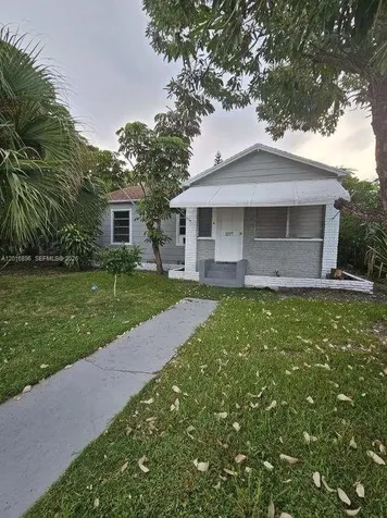 1217 N D Street Lake Worth FL 33460