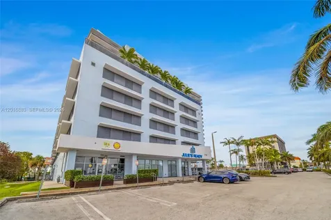 7901 Hispanola Avenue North Bay Village FL 33141