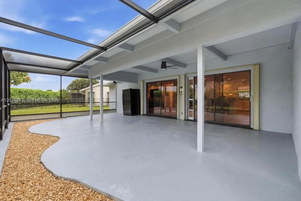 6455 Hitchin Post Way Delray Beach FL 33484