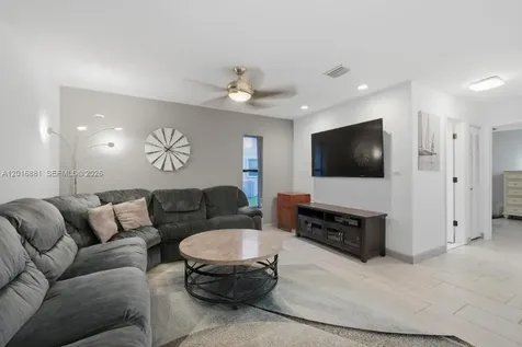 6455 Hitchin Post Way Delray Beach FL 33484