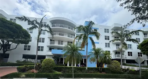 1555 N N.treasure Drive North Bay Village FL 33141