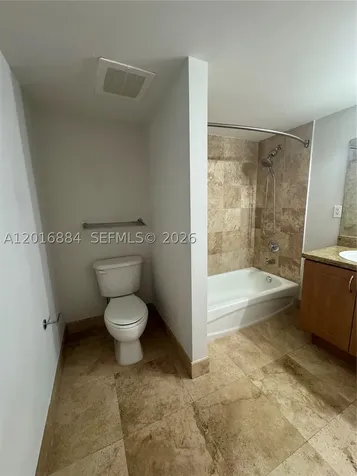 1555 N N.treasure Drive North Bay Village FL 33141