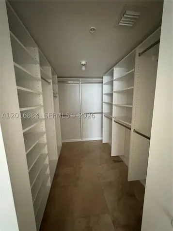 1555 N N.treasure Drive North Bay Village FL 33141
