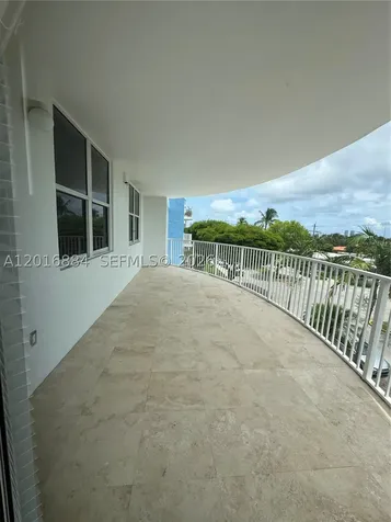 1555 N N.treasure Drive North Bay Village FL 33141