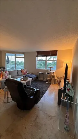 1555 N N.treasure Drive North Bay Village FL 33141