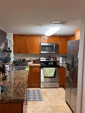 1555 N N.treasure Drive North Bay Village FL 33141