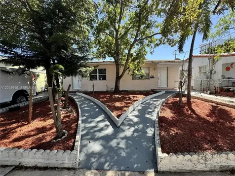 2142 NW 1st Street Miami FL 33125