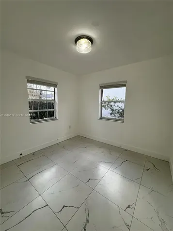 2142 NW 1st Street Miami FL 33125