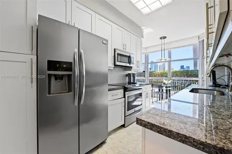 19101 NE 36th Court Aventura FL 33180