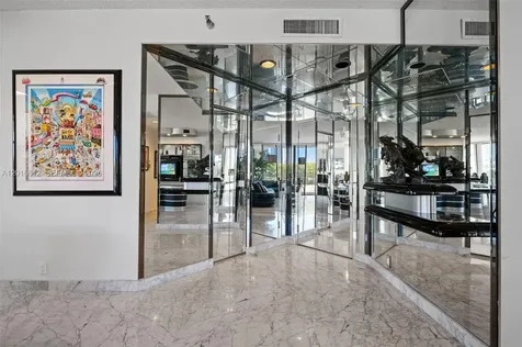 19101 NE 36th Court Aventura FL 33180