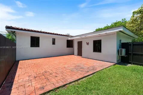 1025 Sylvania Boulevard West Miami FL 33144