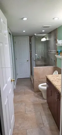 2680 W 76th Street Hialeah FL 33016