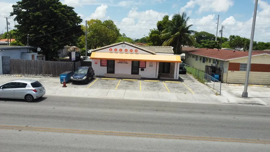 221 E 9th Street Hialeah FL 33010