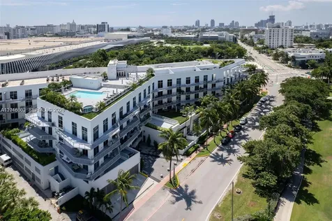 2001 Meridian Avenue Miami Beach FL 33139