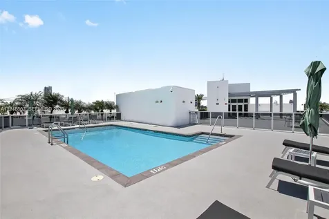 2001 Meridian Avenue Miami Beach FL 33139