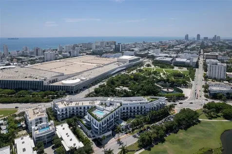 2001 Meridian Avenue Miami Beach FL 33139