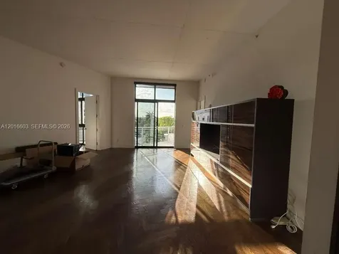 2001 Meridian Avenue Miami Beach FL 33139
