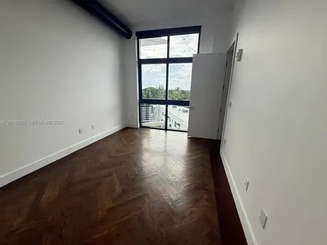 2001 Meridian Avenue Miami Beach FL 33139