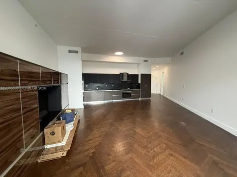 2001 Meridian Avenue Miami Beach FL 33139